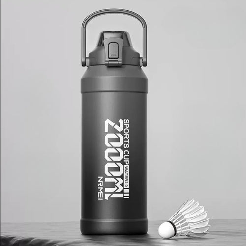 Gourde isotherme 2L en acier | Poignée et paille amovible